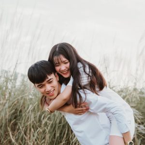 couple, asian, piggyback-5895728.jpg